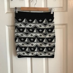Forever21 Knit Geometric Mini Skirt